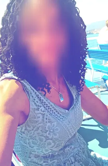 Carina, 34