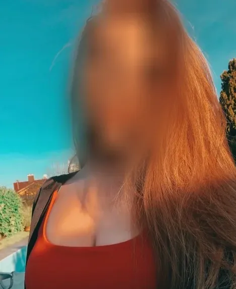 Emma, 34