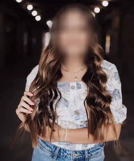 Jasmin, 20