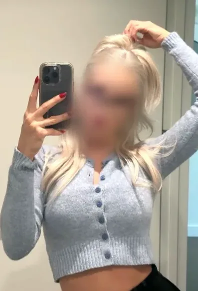Jette, 25