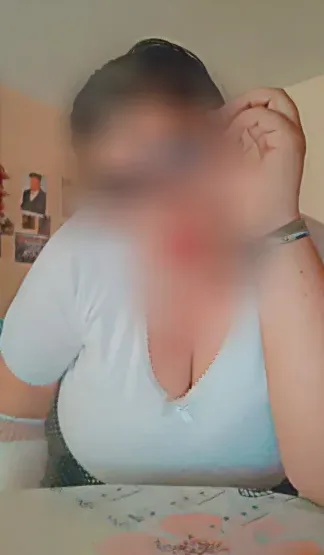 Kim, 35