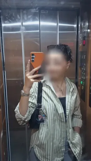 Klara, 21