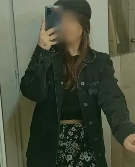 Melanie, 29