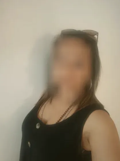 Yasmin, 38